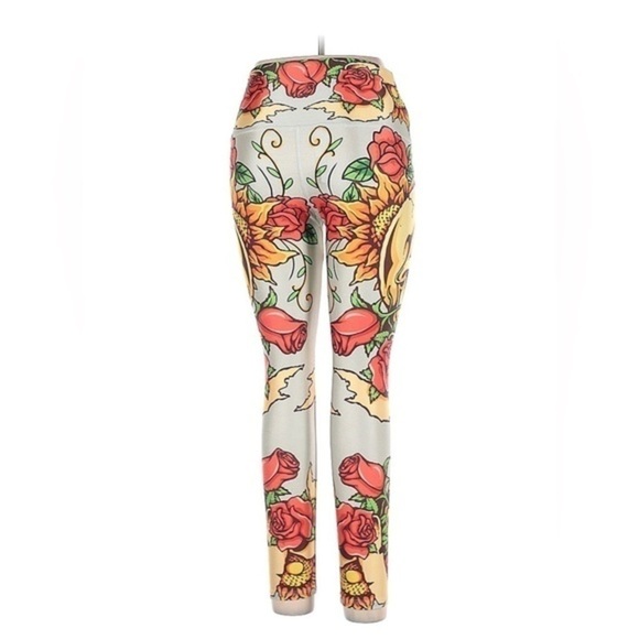 2/$25 Pineapple Clothing skull leggings size large - Picture 2 of 6